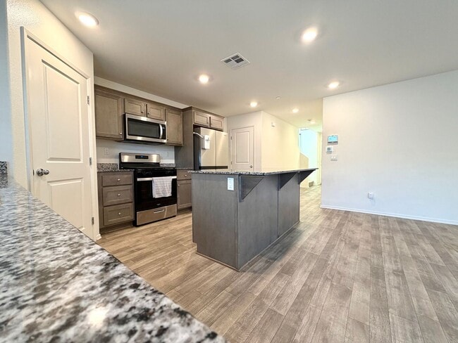 Building Photo - Stylish 4-Bedroom Solar Home Near Community Park