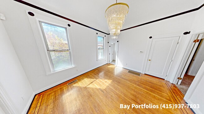 Building Photo - 1239 Haskell St