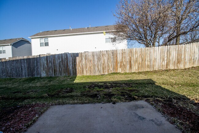 Building Photo - 3501-3503-3503 Marquis Ct