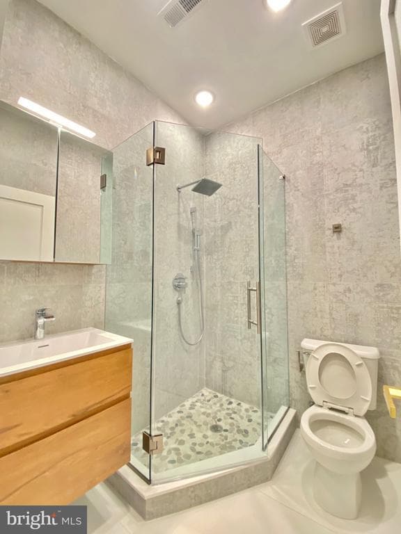 Building Photo - 1824 Chestnut St