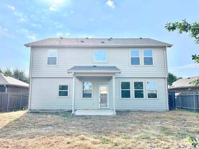 Building Photo - 17612 Bridgefarmer Blvd