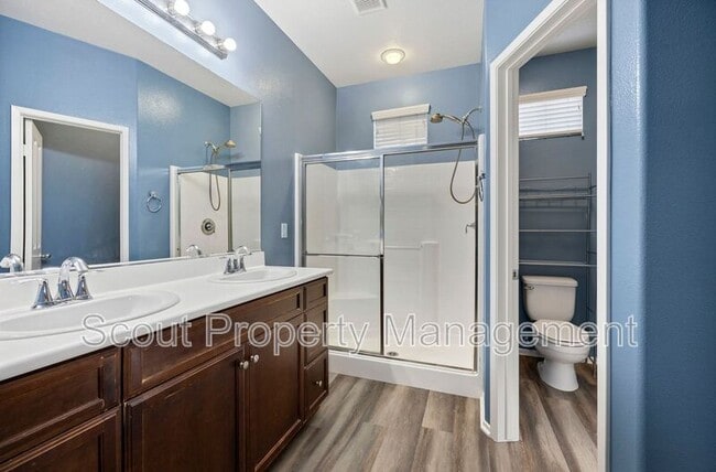 Building Photo - 35804 Alpental Ln