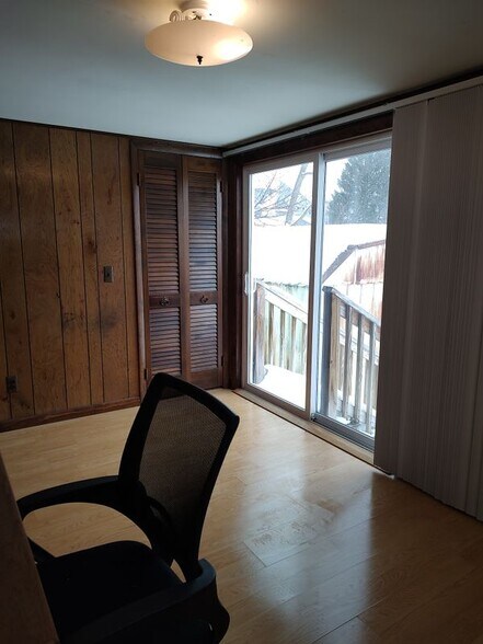 Building Photo - 416 Colton Ave