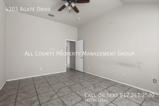 Building Photo - 4203 Agate Dr