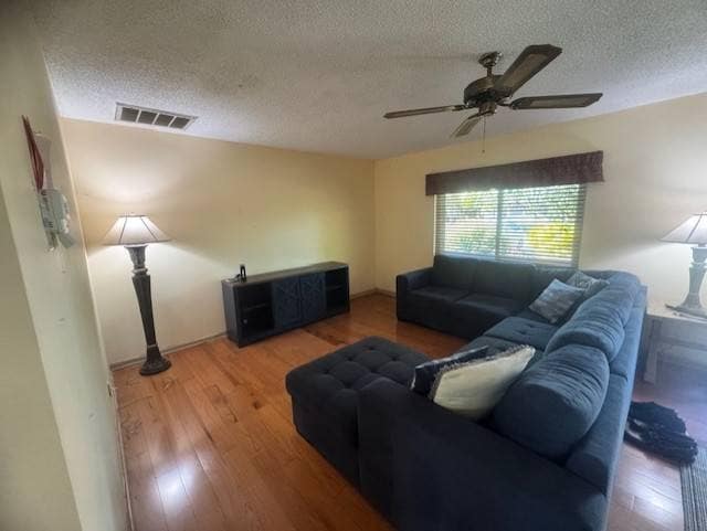 Building Photo - 110 Truman Ave NE