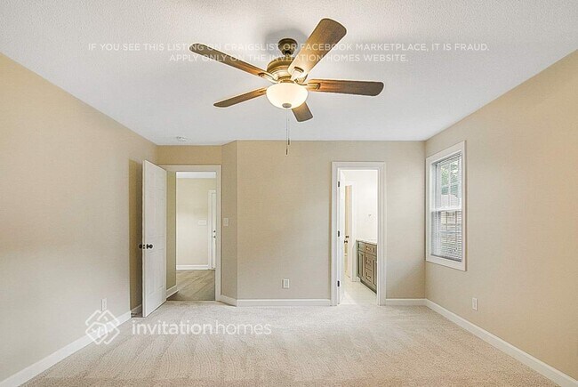 Building Photo - 45 Dawn Ave