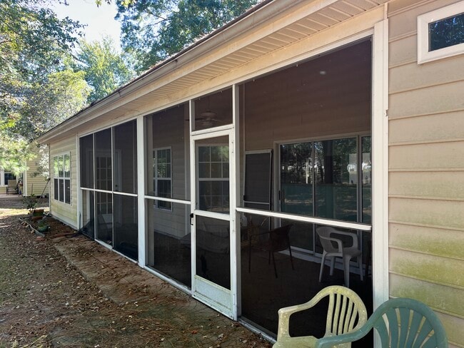 Building Photo - 4502 Firethorne Dr