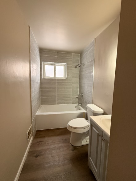 Building Photo - 20795 Helle Ave