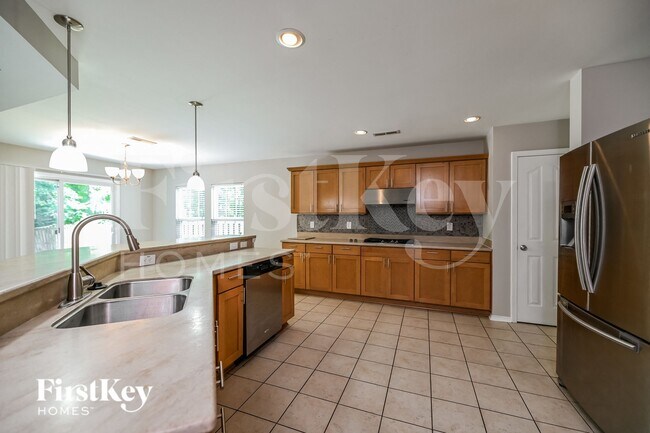 Building Photo - 103 Salt Meadow Ln