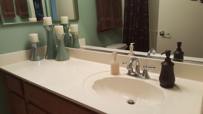 Half Bath - 17365 N Cave Creek Rd