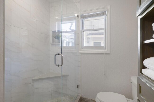 Building Photo - 4107 Tablerock Dr