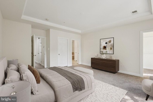 Building Photo - 2576 Eastbourne Dr