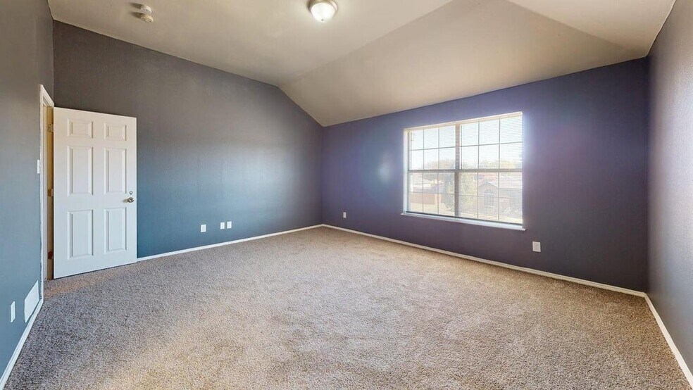 Building Photo - 1125 Urban Dr
