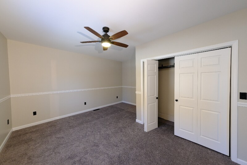 Building Photo - 246 Gorham St