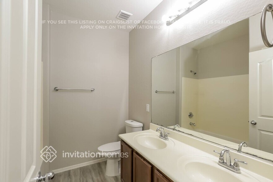 Building Photo - 23790 W Harrison Dr