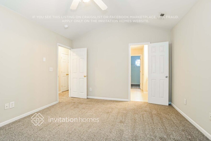 Building Photo - 1304 Red Tallen Ct