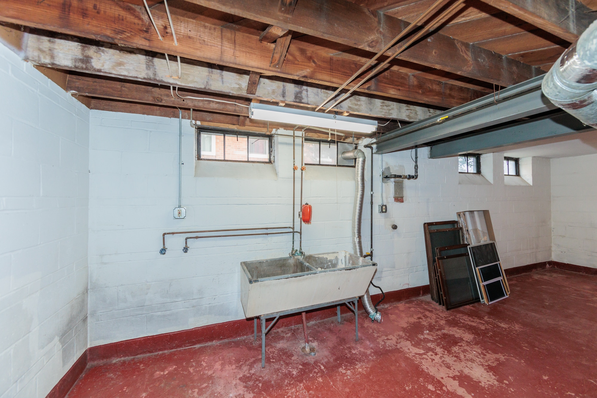 Building Photo - 4040 Ardmore Rd