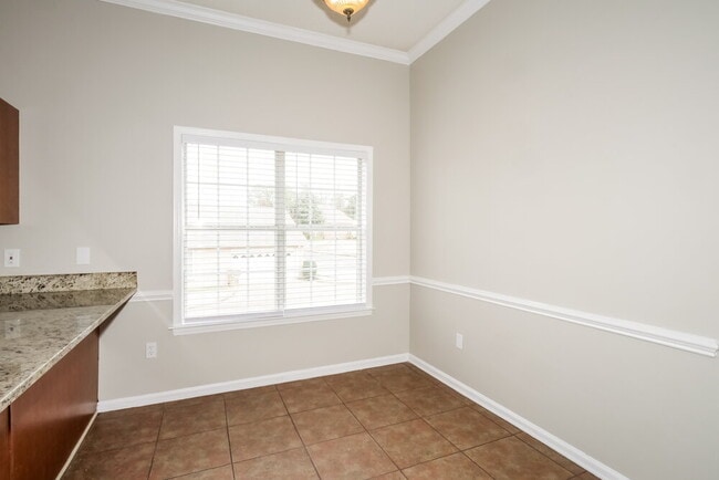 Building Photo - 5363 Autumn Forrest Dr