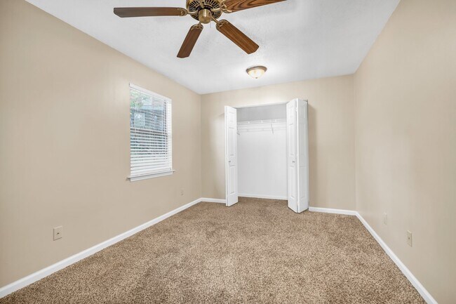 Building Photo - 3632 Monte Vista Dr