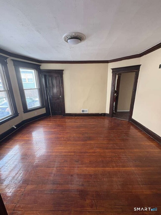 Building Photo - 100 Washington Terrace