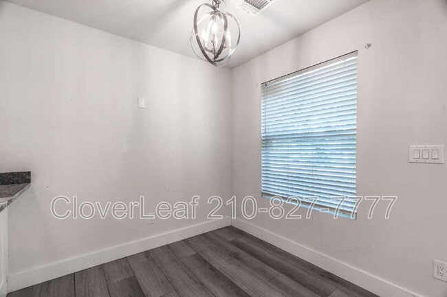 Building Photo - 116 Naylor St