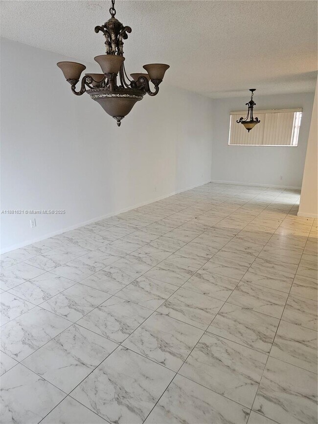 Building Photo - 11131 Royal Palm Blvd