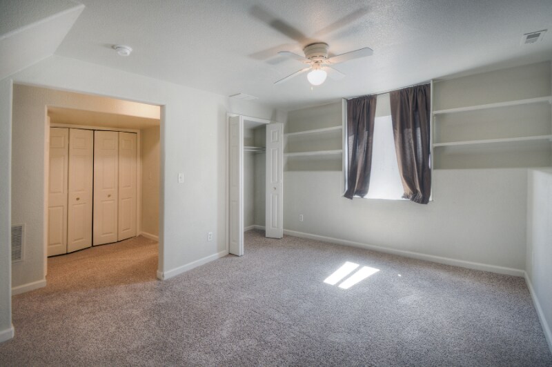 Building Photo - 4820 Pathfinder Dr