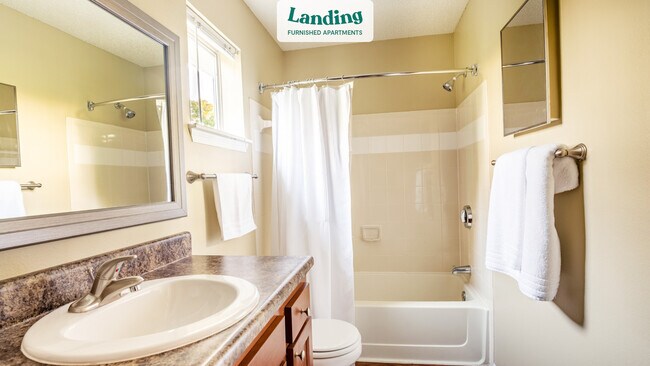 Building Photo - 4870 Hunt Rd