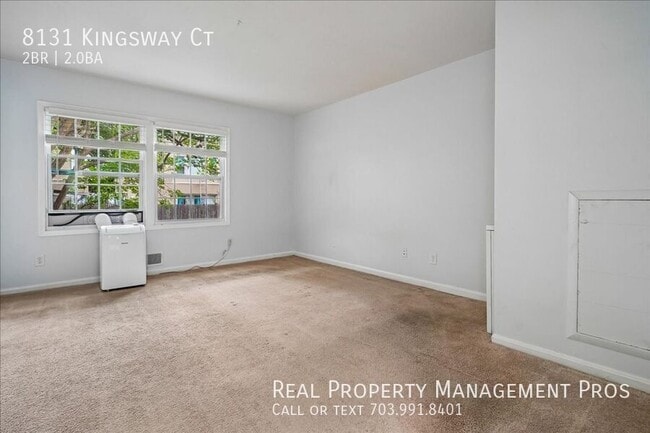 Building Photo - 8131 Kingsway Ct