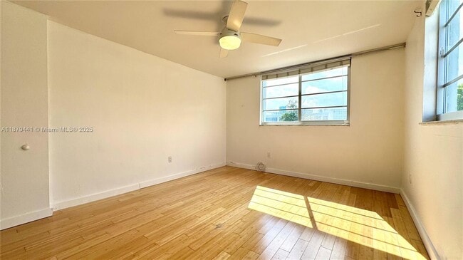 Building Photo - 947 Lenox Ave.