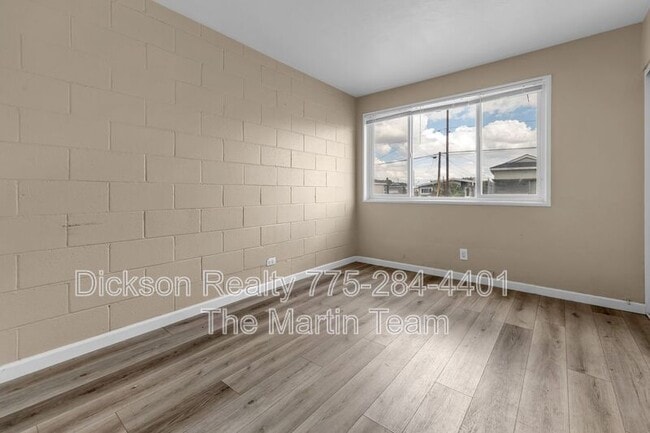 Building Photo - 12100 Himalaya St