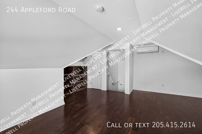 Building Photo - 244 Appleford Rd