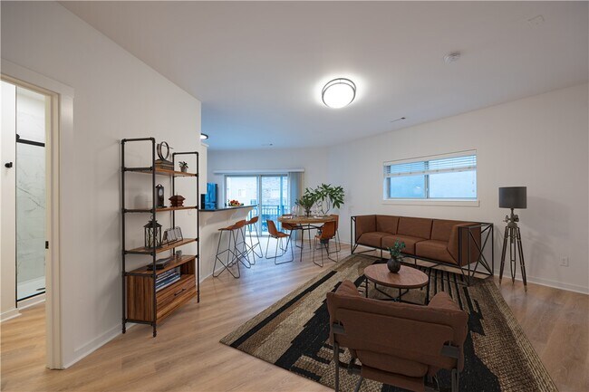 Building Photo - 300 SW 6th St