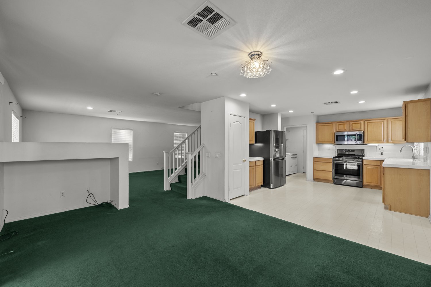 Building Photo - 13149 Alta Vista Way