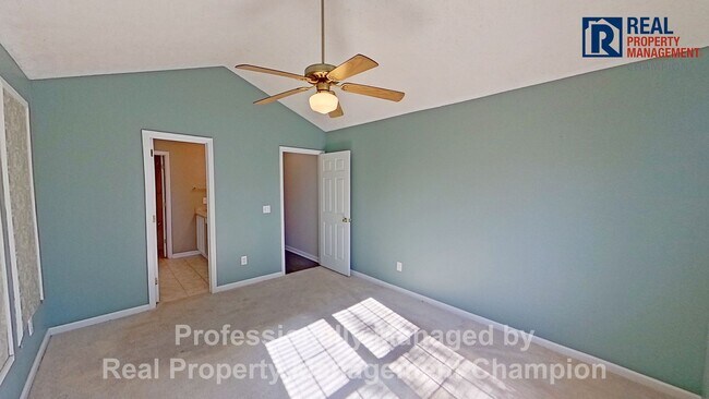 Building Photo - Quiet Ogden Home on Cul-de-Sac