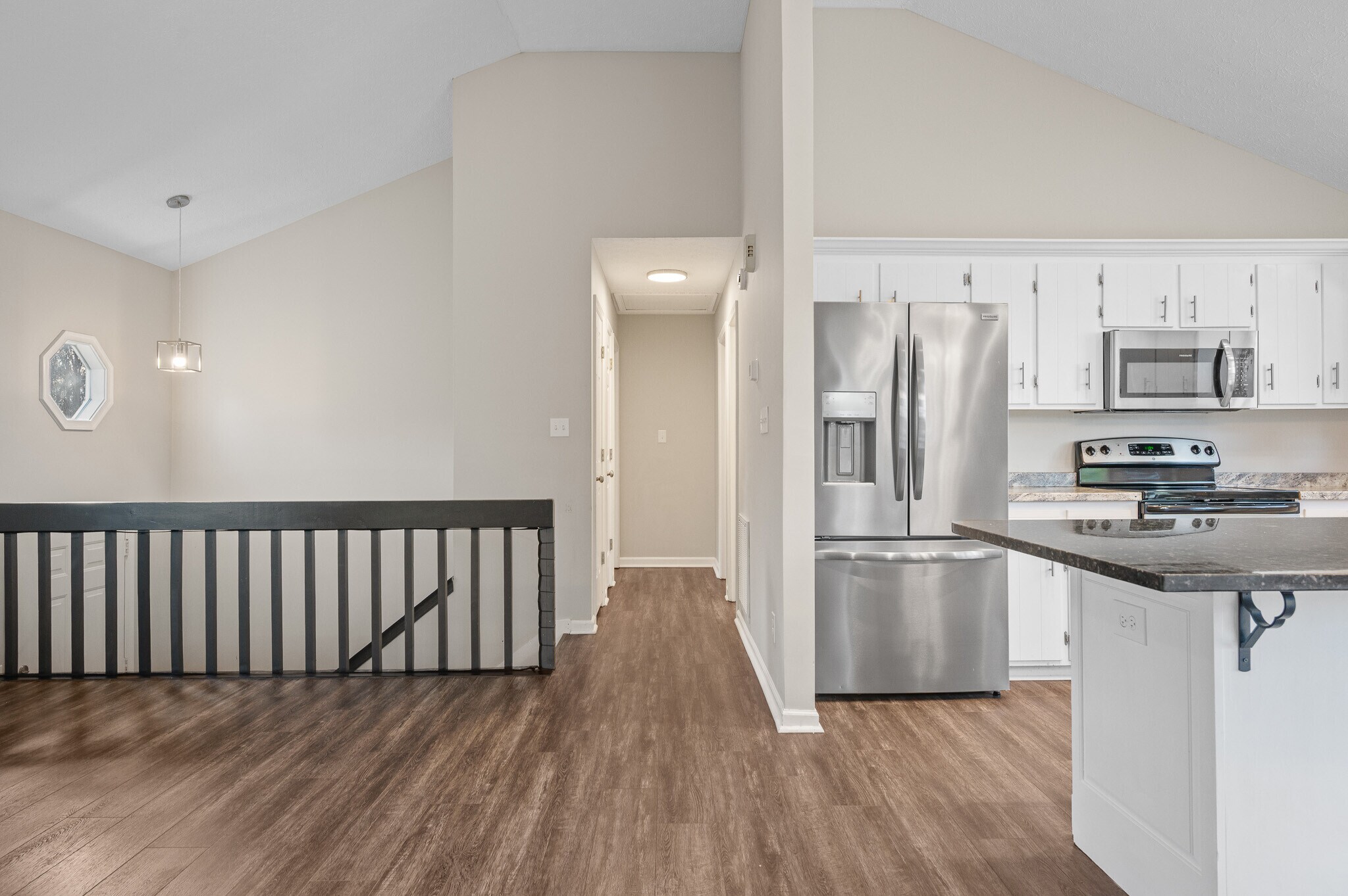 Building Photo - 117 Settlement Dr