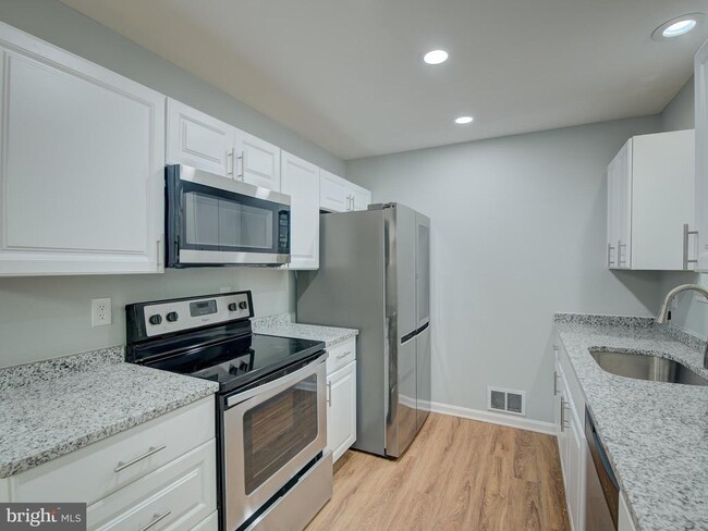 Building Photo - 11752 Sidewinder Ln