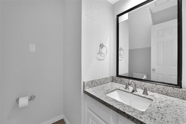 Building Photo - 4422 Brook Shadow Dr