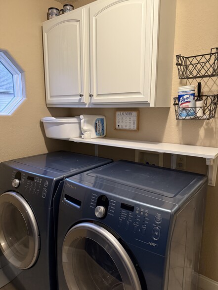 Building Photo - 3313 46th Ave SE