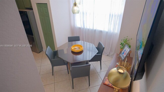 Building Photo - 104 Harbors Way