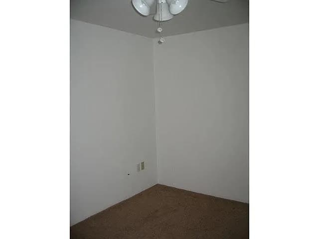 Building Photo - 23683 Shady Ln