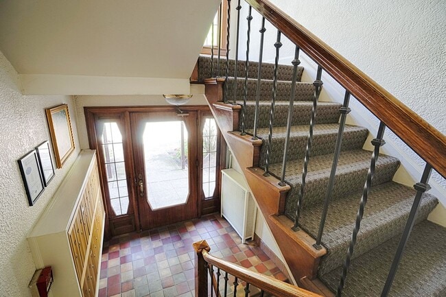 Interior Photo - The Iris Apartments