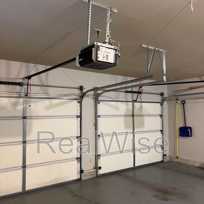 Building Photo - 2235 NW 15th St