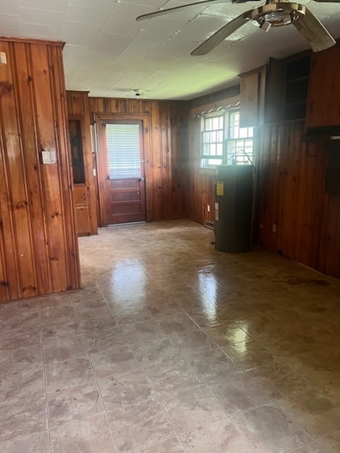 Building Photo - 2 Bedroom 1 bathroom