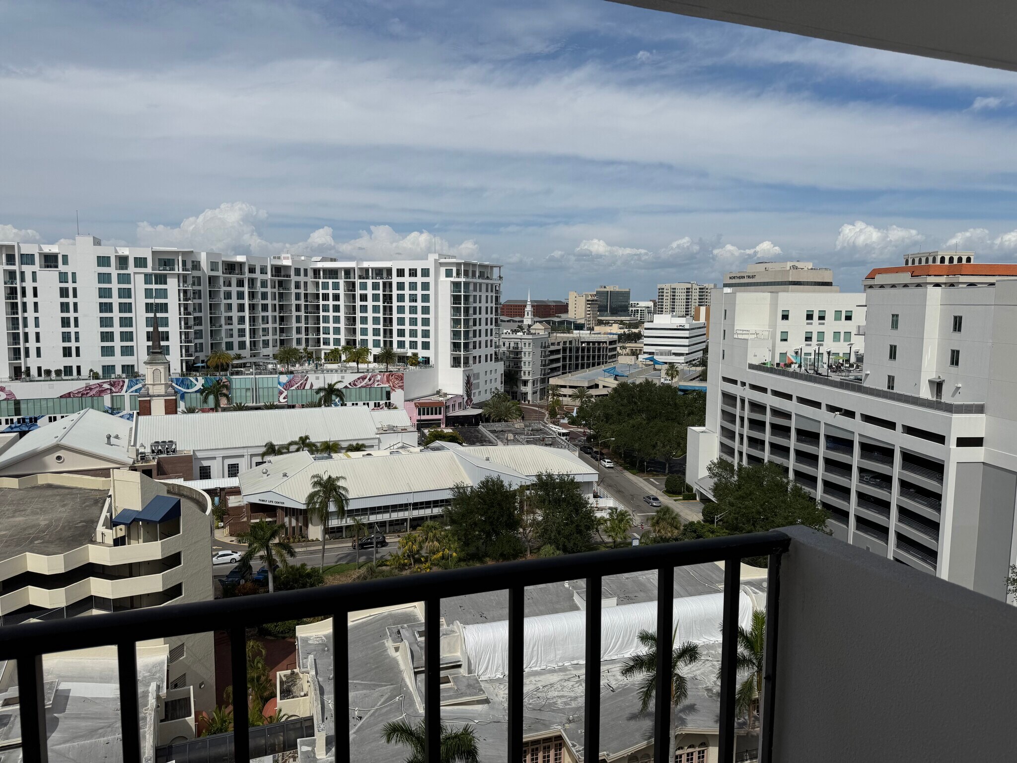 Building Photo - 101 S Gulfstream Ave