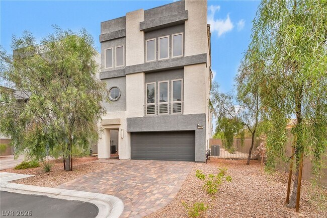 Building Photo - 7754 Misty Oaks Ave