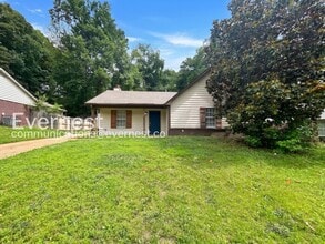 Building Photo - 5780 Saranac Ave
