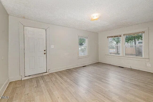 Building Photo - 1103 Hood Ave