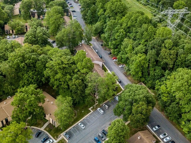 Building Photo - Spacious 3 Bedroom, 2 Bath Condo in Unionville-Chadds Ford School District