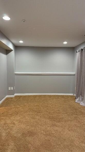 Building Photo - 4219 Star Cir